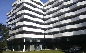 Manhattan Place Apartament